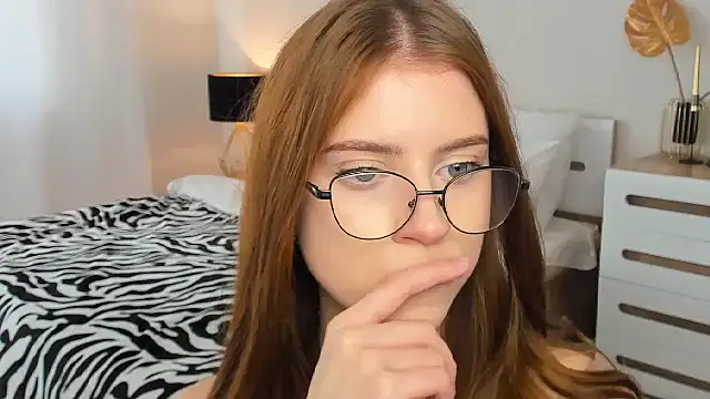 Czat XXX na żywo – Erica_Kiss