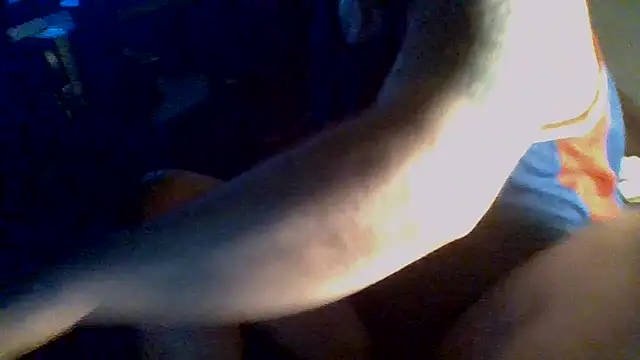 givr6inches' Live XXX Chat