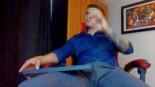 ALPHA_DOMINUS_ Chat XXX live