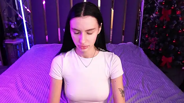 Snow_WhiteeeX's Live XXX Chat