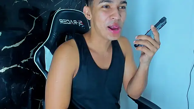 Show de webcam de jamescurly00