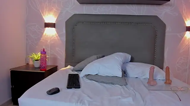 cristina_gallardo élő XXX-chatje