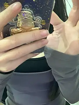 Jonlie18 Live XXX-Chat