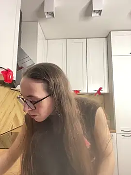 MartiniiSelenna's Live XXX Chat