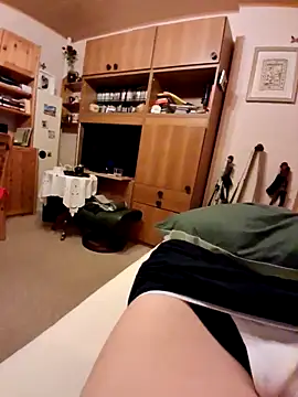 CharitableAnalog0: вебкам-шоу