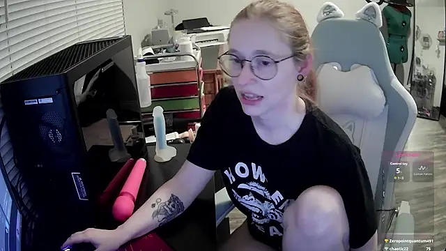 Show webcam de LilyFoxxx