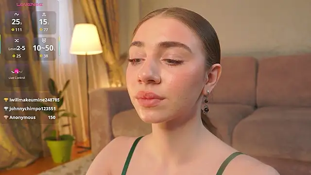 EadlinGillim's Live XXX Chat