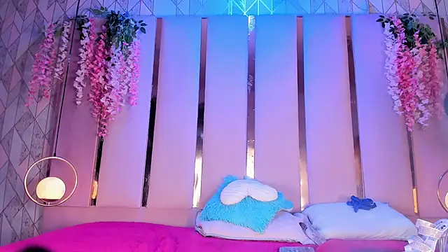 Онлайн чат XXX EmmaWilliam1