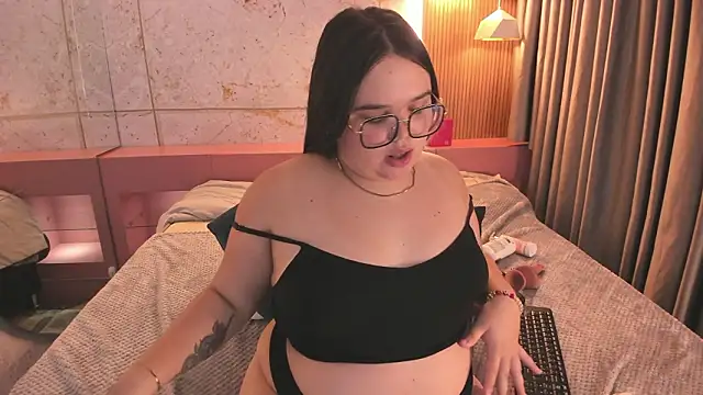 Lushi_Love's Live XXX Chat