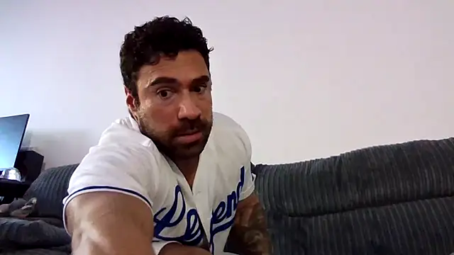 Chat +18 de GymKing99 ao vivo