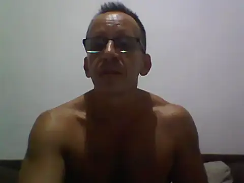 Chatroom XXX en direct de _axelking_