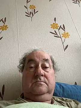 Chatroom XXX en direct de csikar