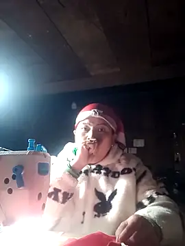 nanaliu001 Show Webcam