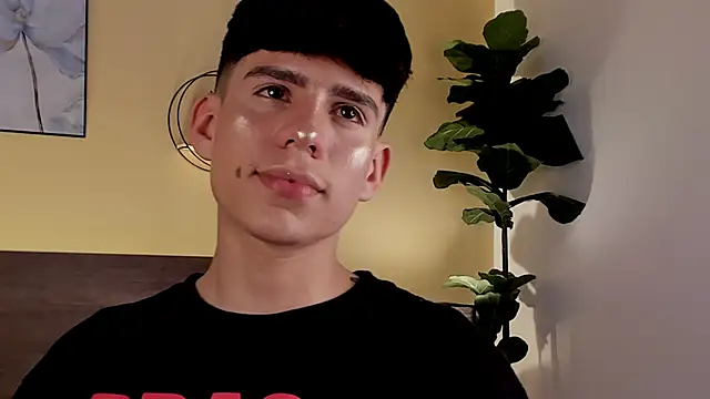 Angel_eros_ Webcam Show