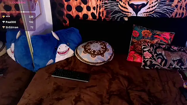 1jewel's Webcam Show