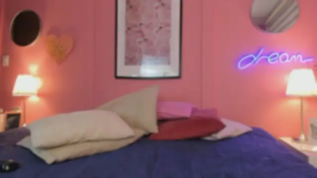 SoySaraa 现场XXX聊天