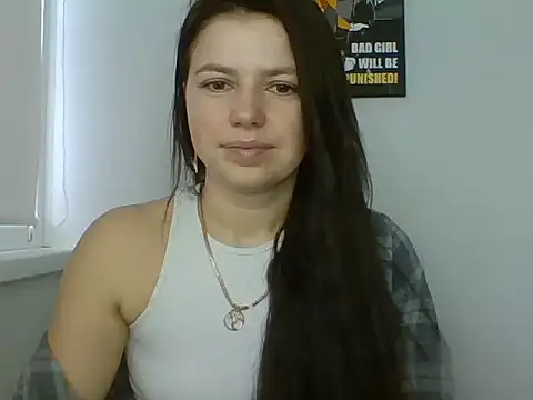 Naughty_Nata Adlı Modelin Canlı XXX Sohbeti