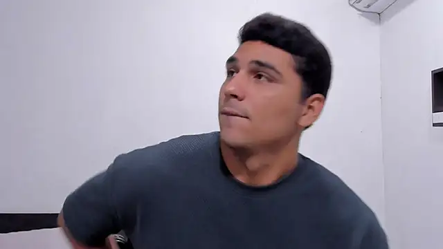 Онлайн чат XXX noah_belami