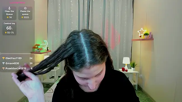 KiraDuvall Adlı Modelin Canlı XXX Sohbeti