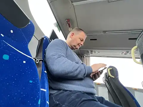 The_Oldbull 即時 XXX 聊天