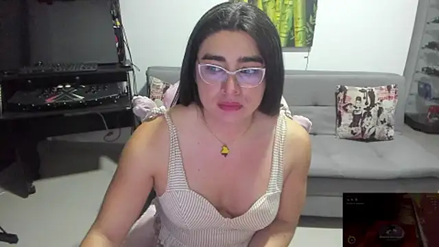 Khalifa_Gold Live XXX Chat