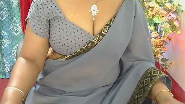 Mallu_Manisha's Live XXX Chat