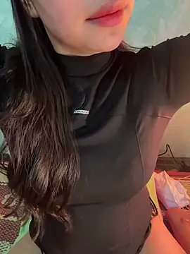 Xuka_Sweet Adlı Modelin Canlı XXX Sohbeti