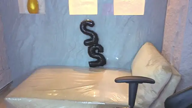 ammy_woold_bのライブXXXチャット