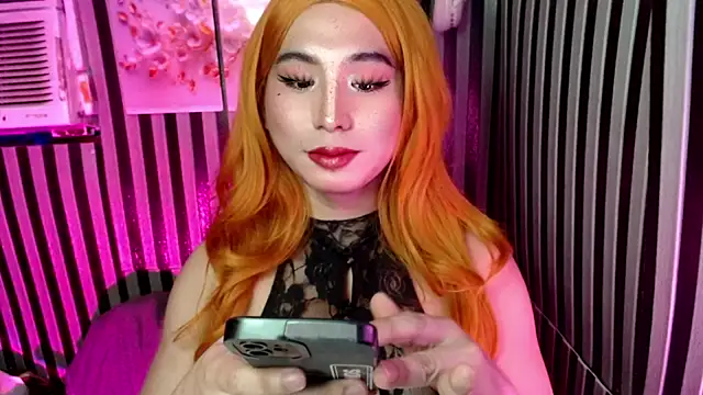 HoresCOCKLUCY 即時 XXX 聊天