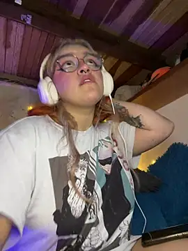 Sophia_Weest99のライブXXXチャット