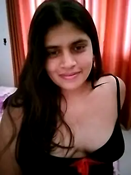 Chat +18 de Shakeera1 ao vivo