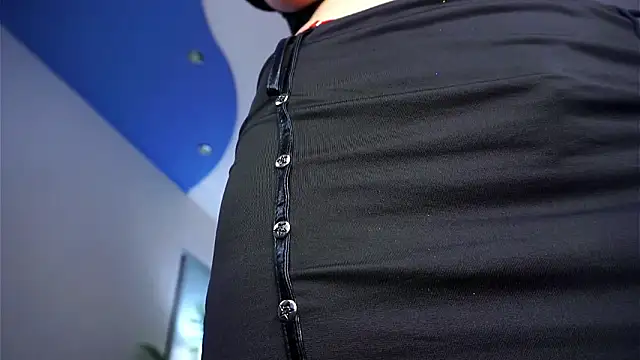 LynetHakesのライブXXXチャット