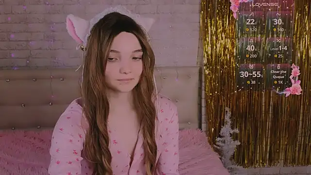 AnimeAlica18 Adlı Modelin Canlı XXX Sohbeti