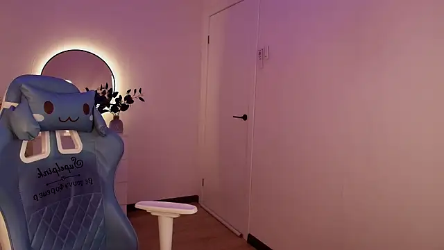 Elastikisss Adlı Modelin Canlı XXX Sohbeti