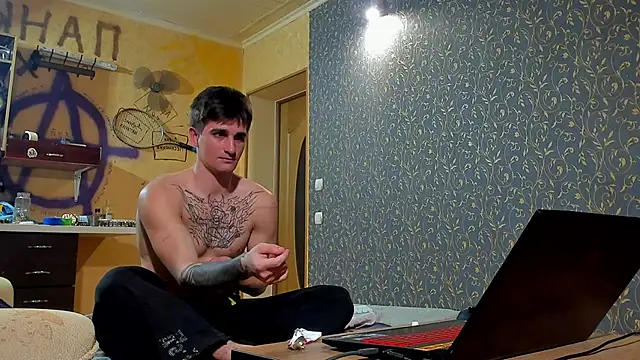 sweet_smith8's Live XXX Chat