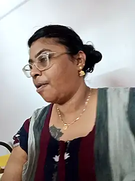 Riya-mallus 网络视讯表演