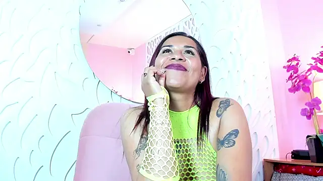 Saraa_Adamssl Webcam-Show