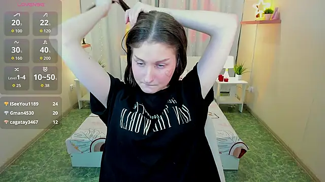 KiraDuvall webkamerás műsora