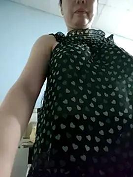 Famritan Live XXX chat