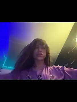 Chatroom XXX en direct de stormytt_