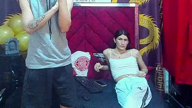 Pride_couple's Live XXX Chat