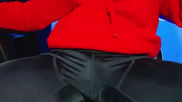 sebastian_horny 即時 XXX 聊天