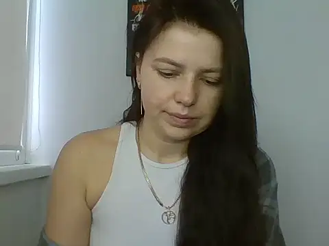 Naughty_Nata Adlı Modelin Canlı XXX Sohbeti