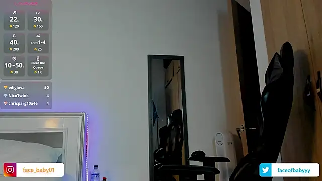 XXX chat uživo modela facebaby1