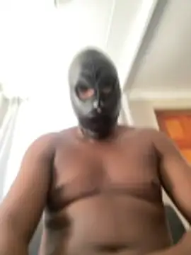 XXX chat uživo modela caramelflames101