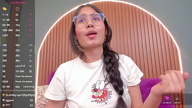 NayeCloud's Live XXX Chat