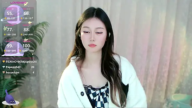 Aimee-520's Live XXX Chat