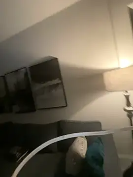 Exotic_Queen_ élő XXX-chatje