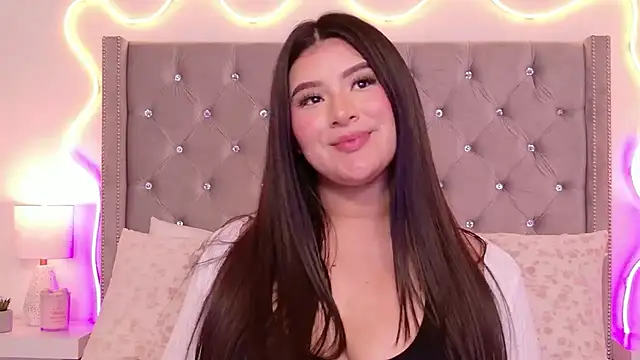 JuliaSUMMERS2022's Webcam Show