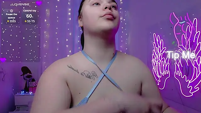 Eliss_Shyyo – Naživo XXX chat